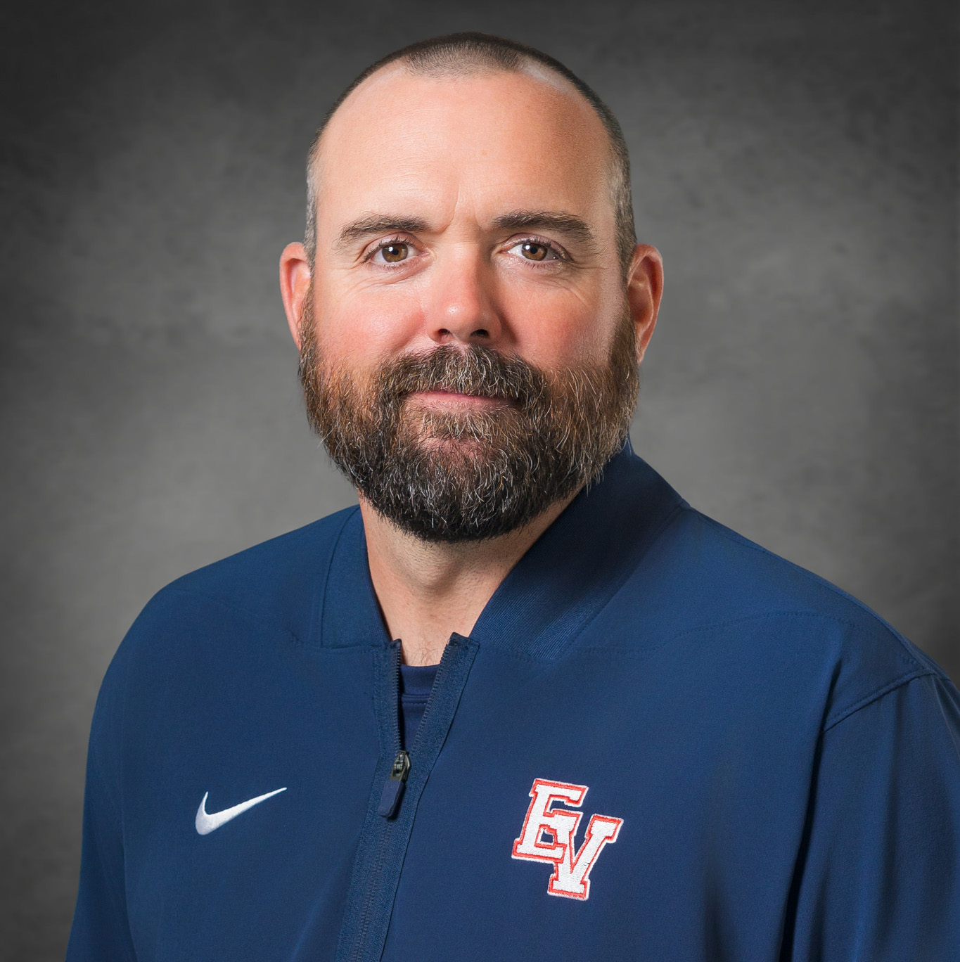 Coach Ryan Dubelbeis